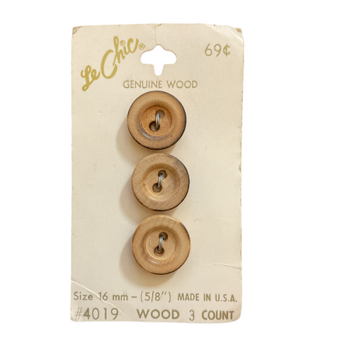 Vintage 5/8” Le Chic 4019 Wood 2 Hole Buttons 3 on Card