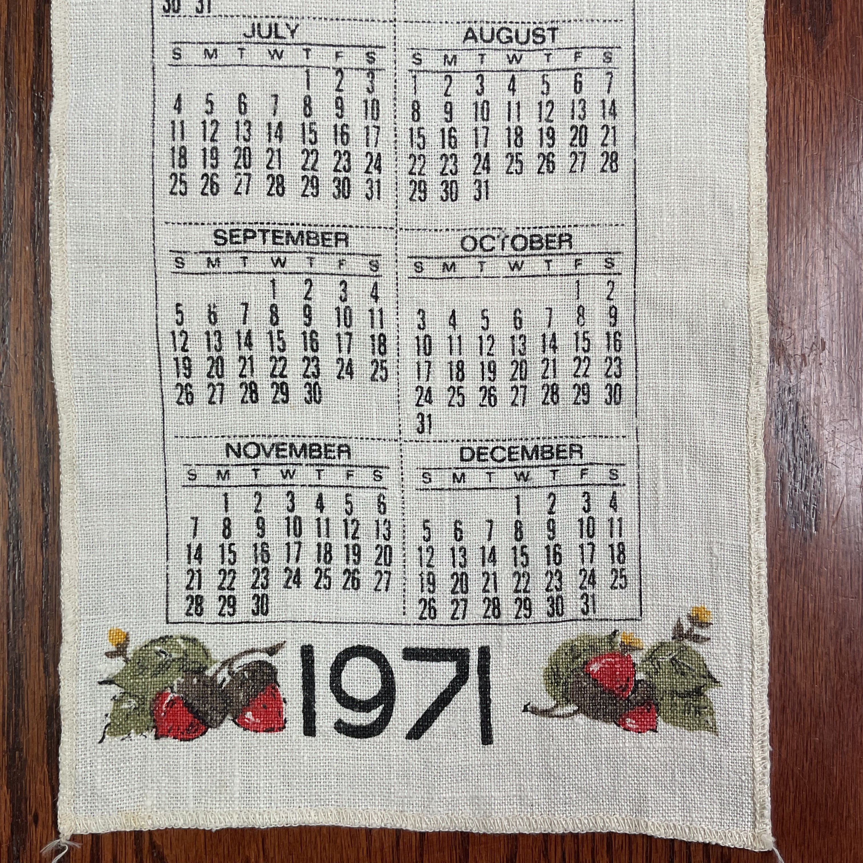 Vintage 1971 Rooster Linen Kitchen Calendar Tea Towel