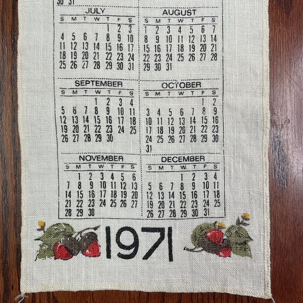 Vintage 1971 Rooster Linen Kitchen Calendar Tea Towel