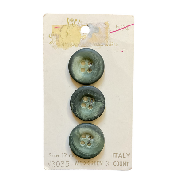 Vintage 3035 Le Chic 3/4 Medium Green Matte 4 Hole Buttons 3 on Button Card