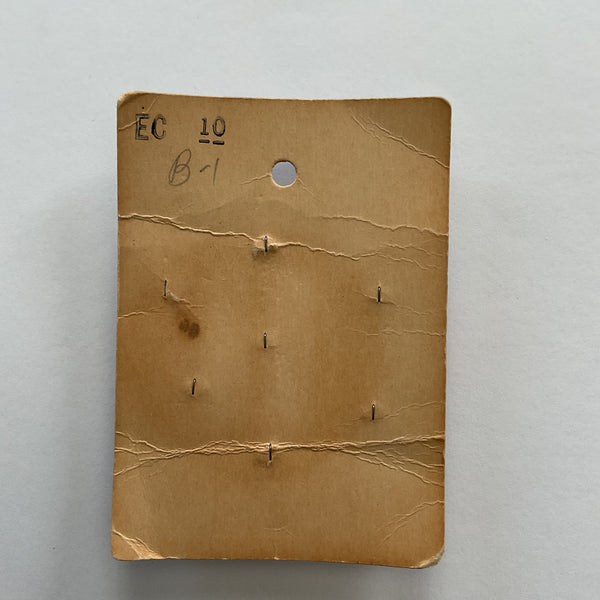 Vintage Le Chic Novelty Red Flower 6 Buttons on Original Card