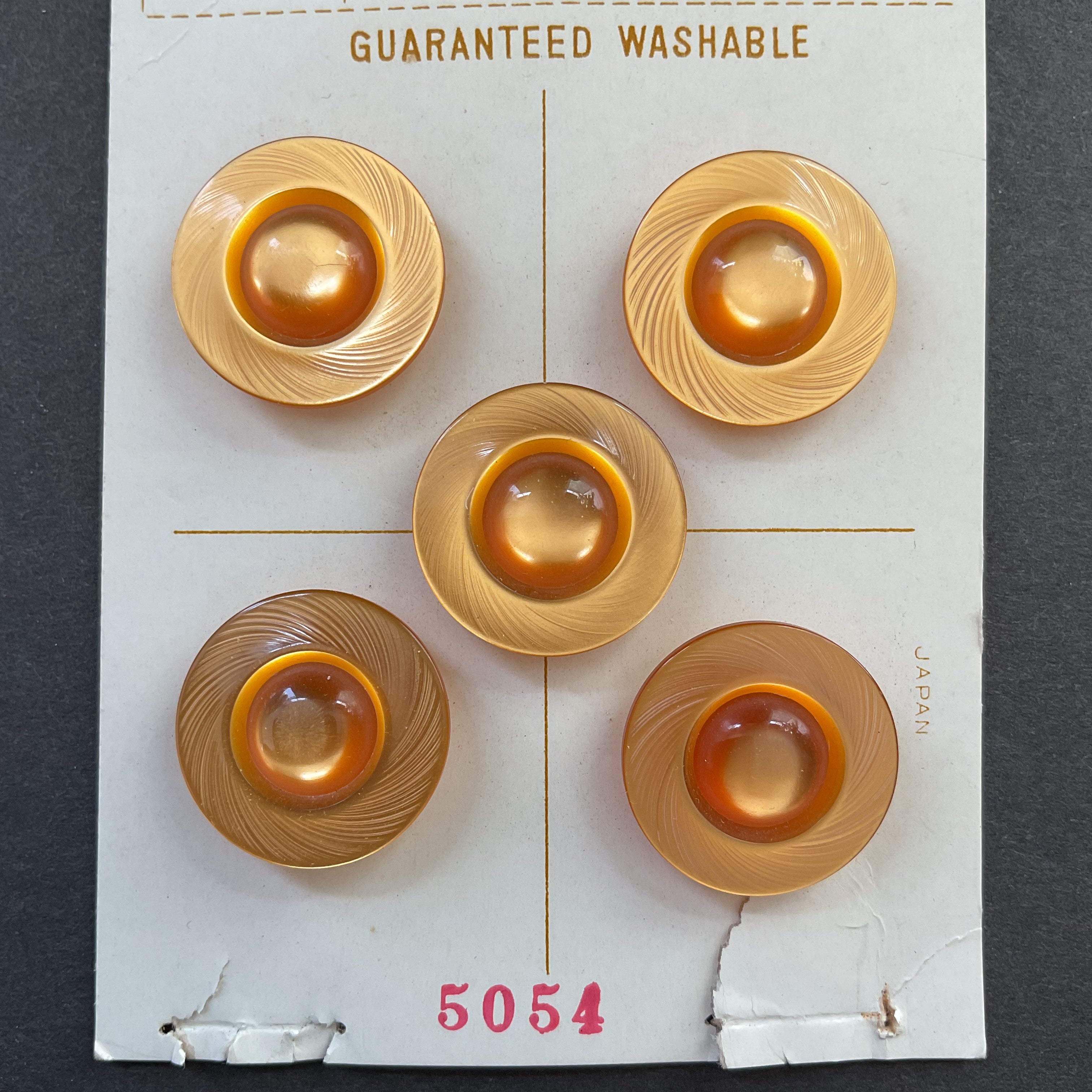 Le Chic Light Orange 5 Vintage Plastic Buttons on Card - Avid Vintage