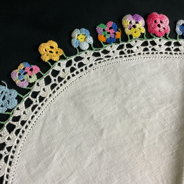Vintage Hand Crochet Round Doily Variegated Flower Edge