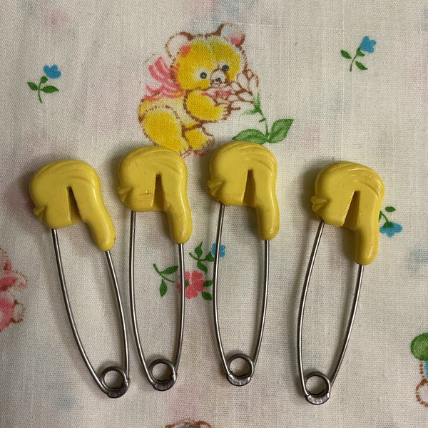 Vintage Baby Diaper Pins Yellow Bird Heads Lot of 4