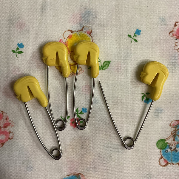 Vintage Baby Diaper Pins Yellow Bird Heads Lot of 4