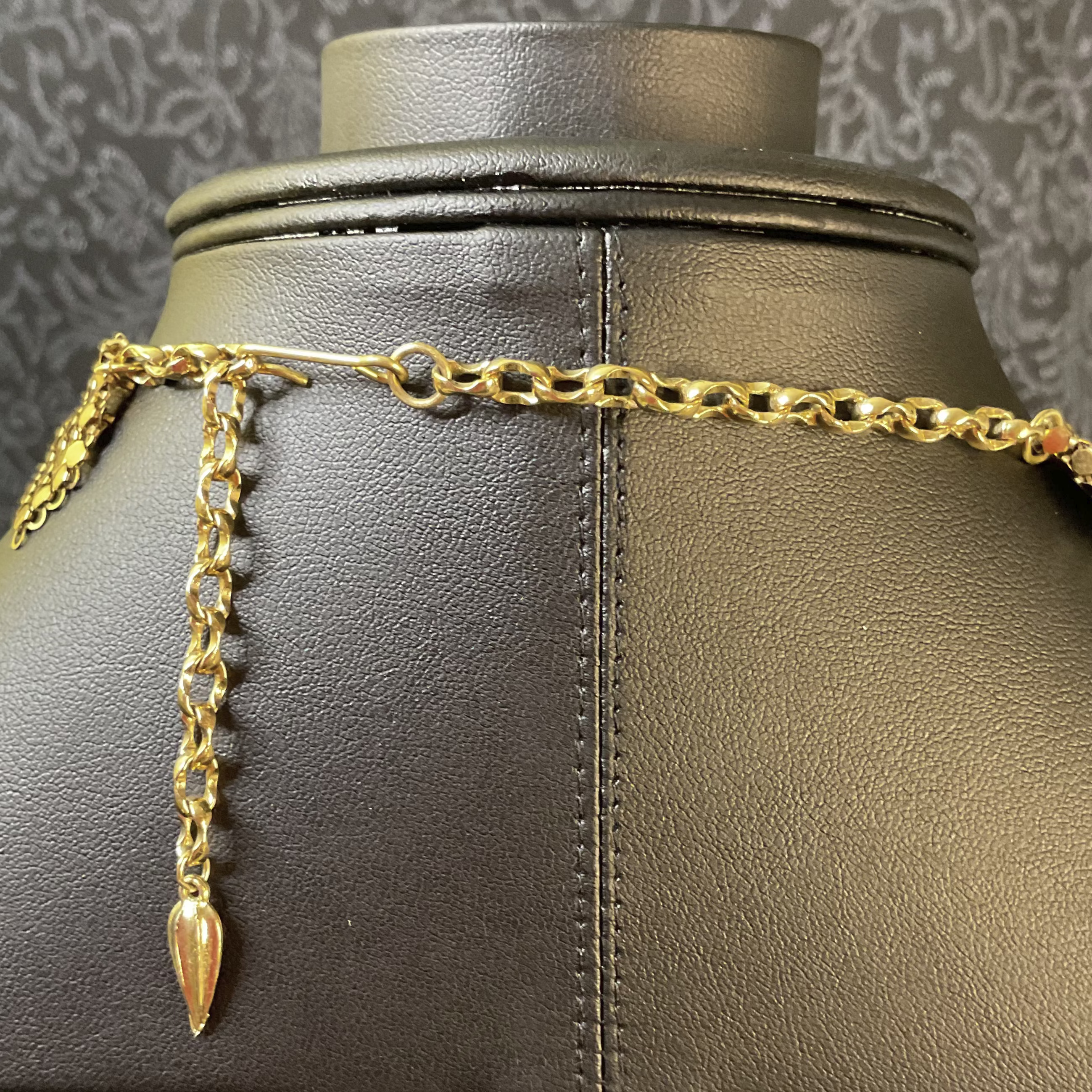 Vintage Whiting and Davis Gold Tone Mesh Bib Necklace 1970s