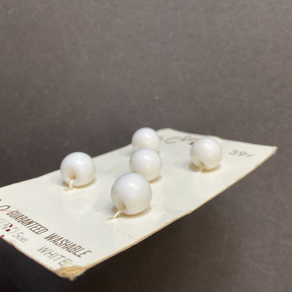 Vintage 82 La Petite 3/8 White Plastic Shank Buttons 5 on Button Card