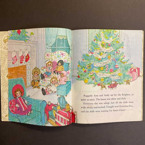 Raggedy Ann and Andy Help Santa Claus Vintage 1980 Little Golden Book