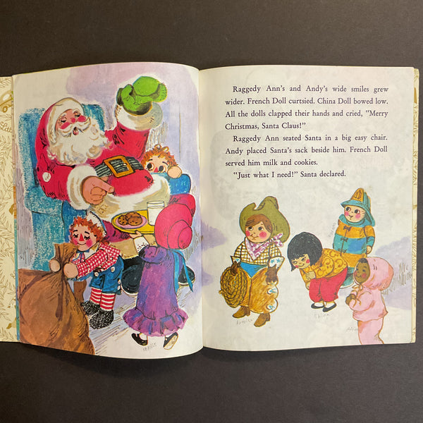 Raggedy Ann and Andy Help Santa Claus Vintage 1980 Little Golden Book