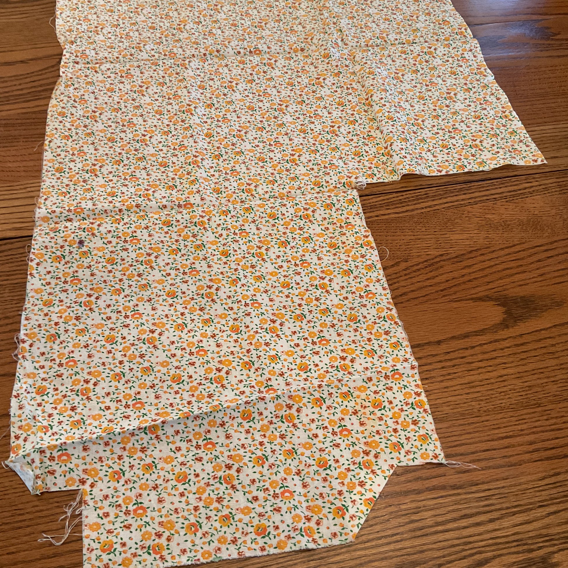 Small Print Orange Red Flowers Floral Cotton Fabric 22 x 39 - Avid Vintage