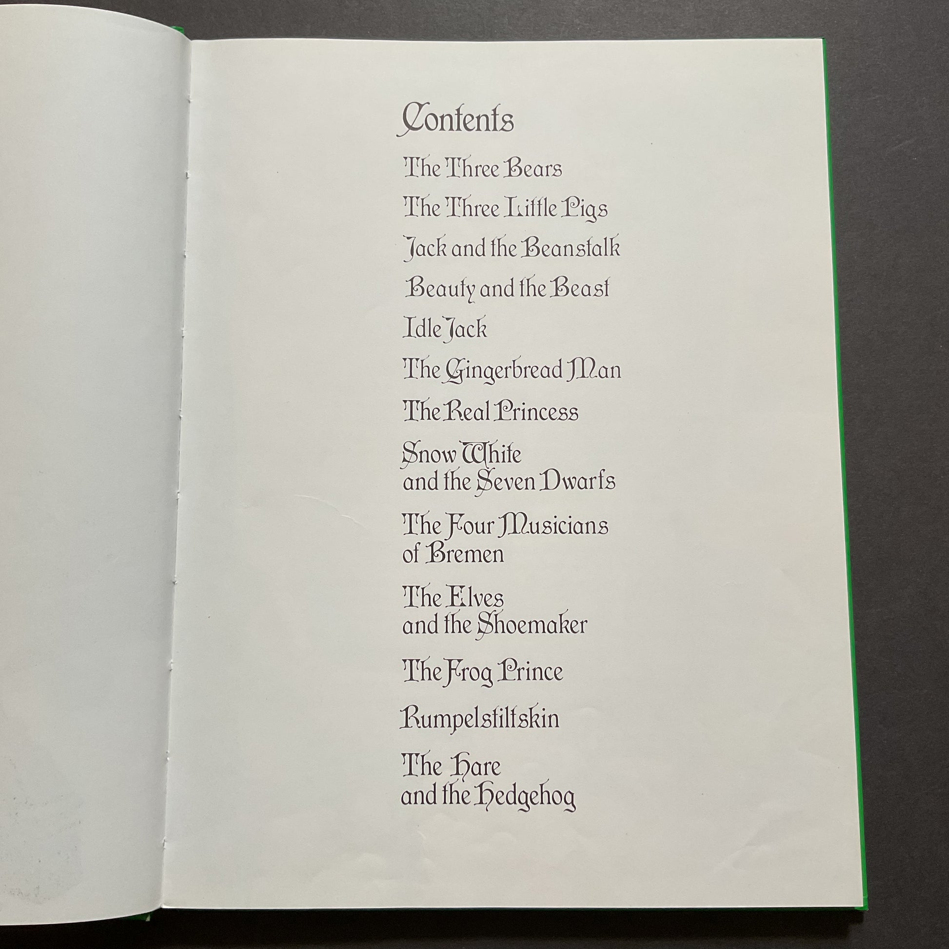 The Brothers Grimm and other Best Traditional Fairy Stories  1983 Hardcover Book - Avid Vintage