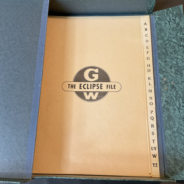 Vintage Globe Wernicke Document Holder Letter Box with Dividers