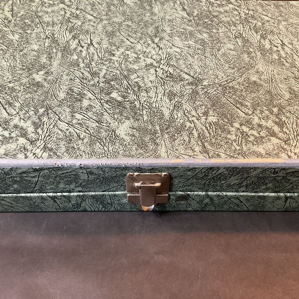 Vintage Globe Wernicke Document Holder Letter Box with Dividers