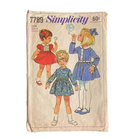 Vintage 1960s Simplicity Pattern 7789 Girls Short Dress Peter Pan Collar Bust 23 Waist 21 Size 4