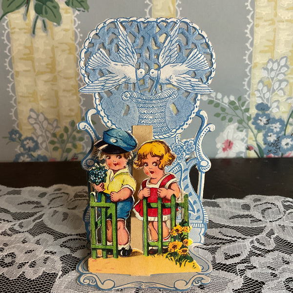 Vintage 1930s 3D Pop Up Valentine Card Boy and Girl Doves Germany