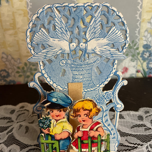 Vintage 1930s 3D Pop Up Valentine Card Boy and Girl Doves Germany