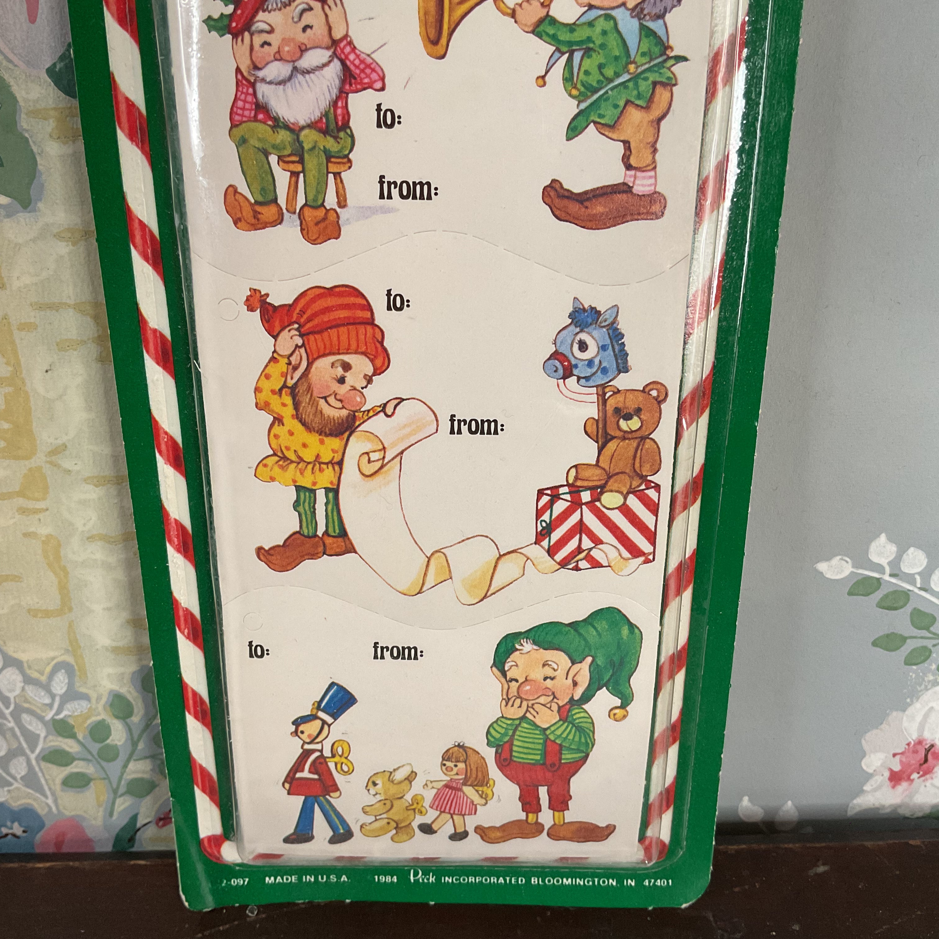 Vintage 1980s Merry Little Elves 27 Christmas Gift Card Tags NOS Peck Inc