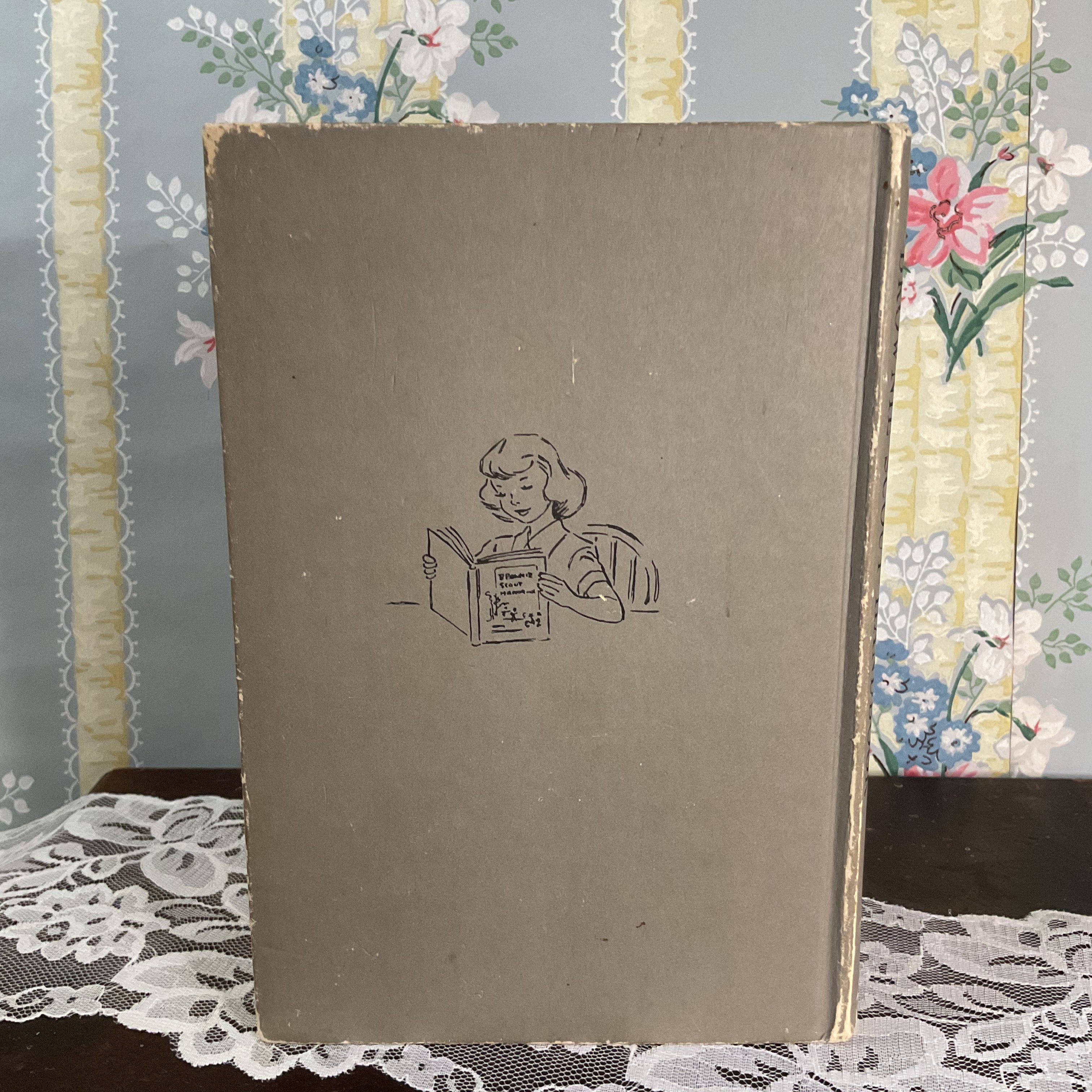 Brownie Scout Handbook Vintage 1951 Hardcover Book Ray Mitchell
