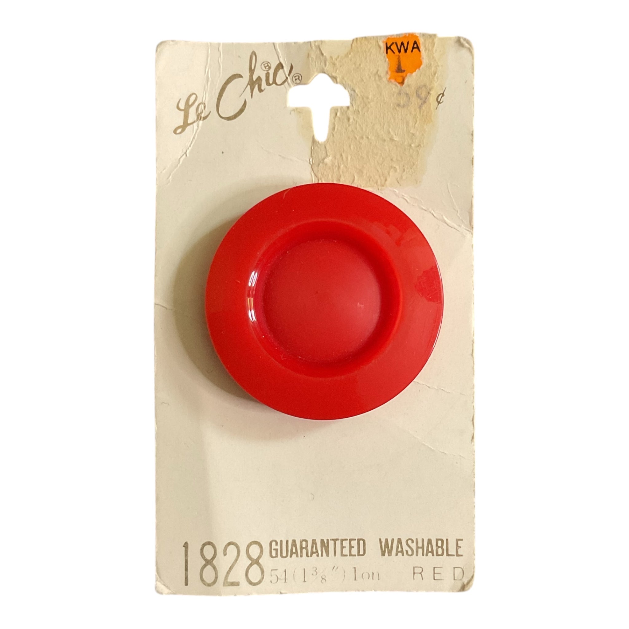 Vintage Red Le Chic Plastic Shank Buttons on Card 1828 - Avid Vintage