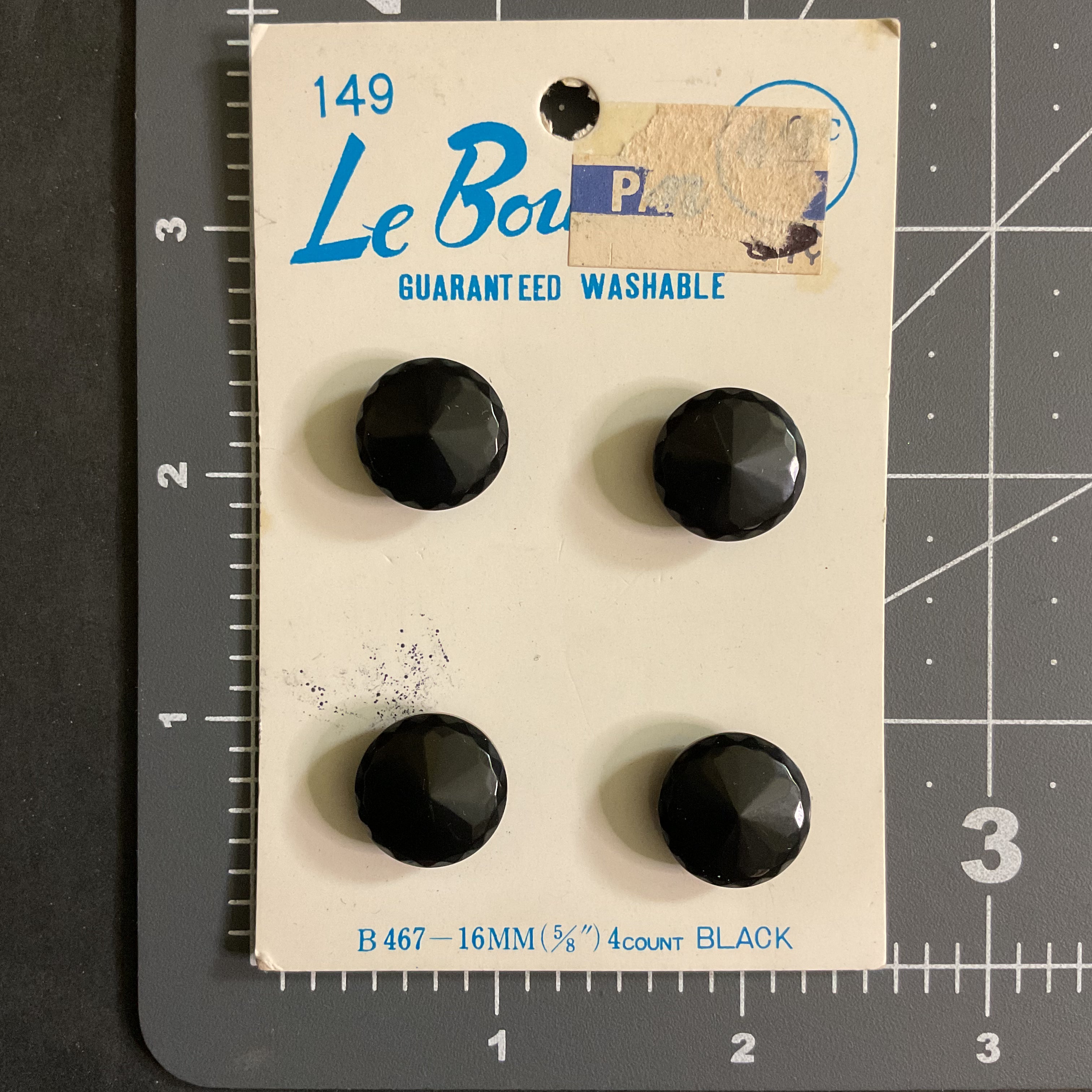 Le Bouton Black Shank Buttons 4 on Card No 149