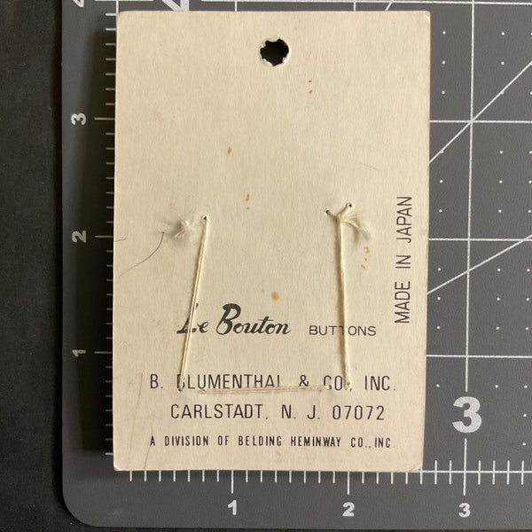 Le Bouton Black Shank Buttons 4 on Card No 149