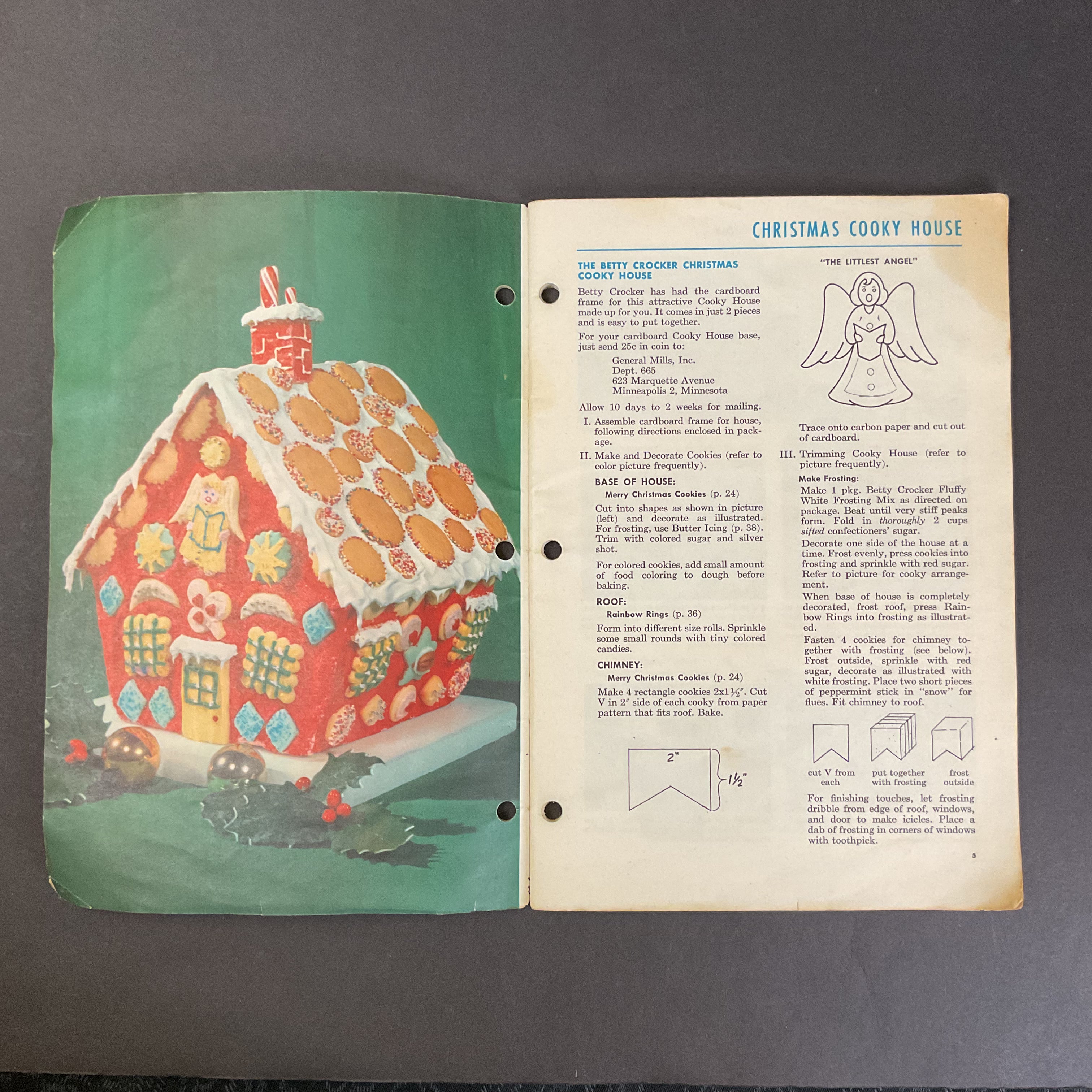 Betty Crocker’s Cooky Carnival Vintage 1957 Cookie Recipe Book - Avid Vintage