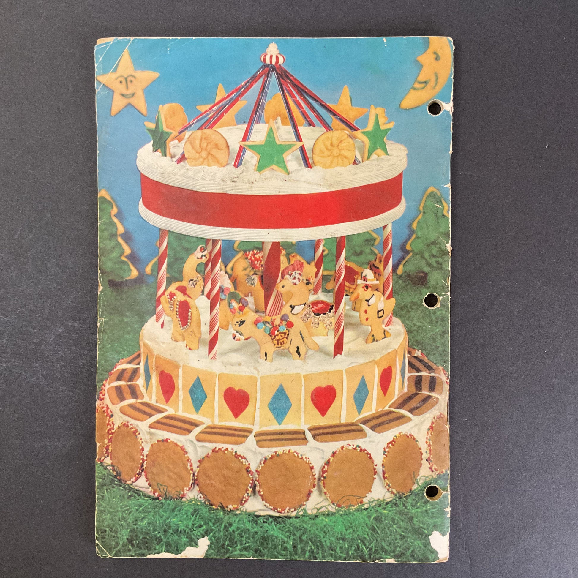 Betty Crocker’s Cooky Carnival Vintage 1957 Cookie Recipe Book - Avid Vintage