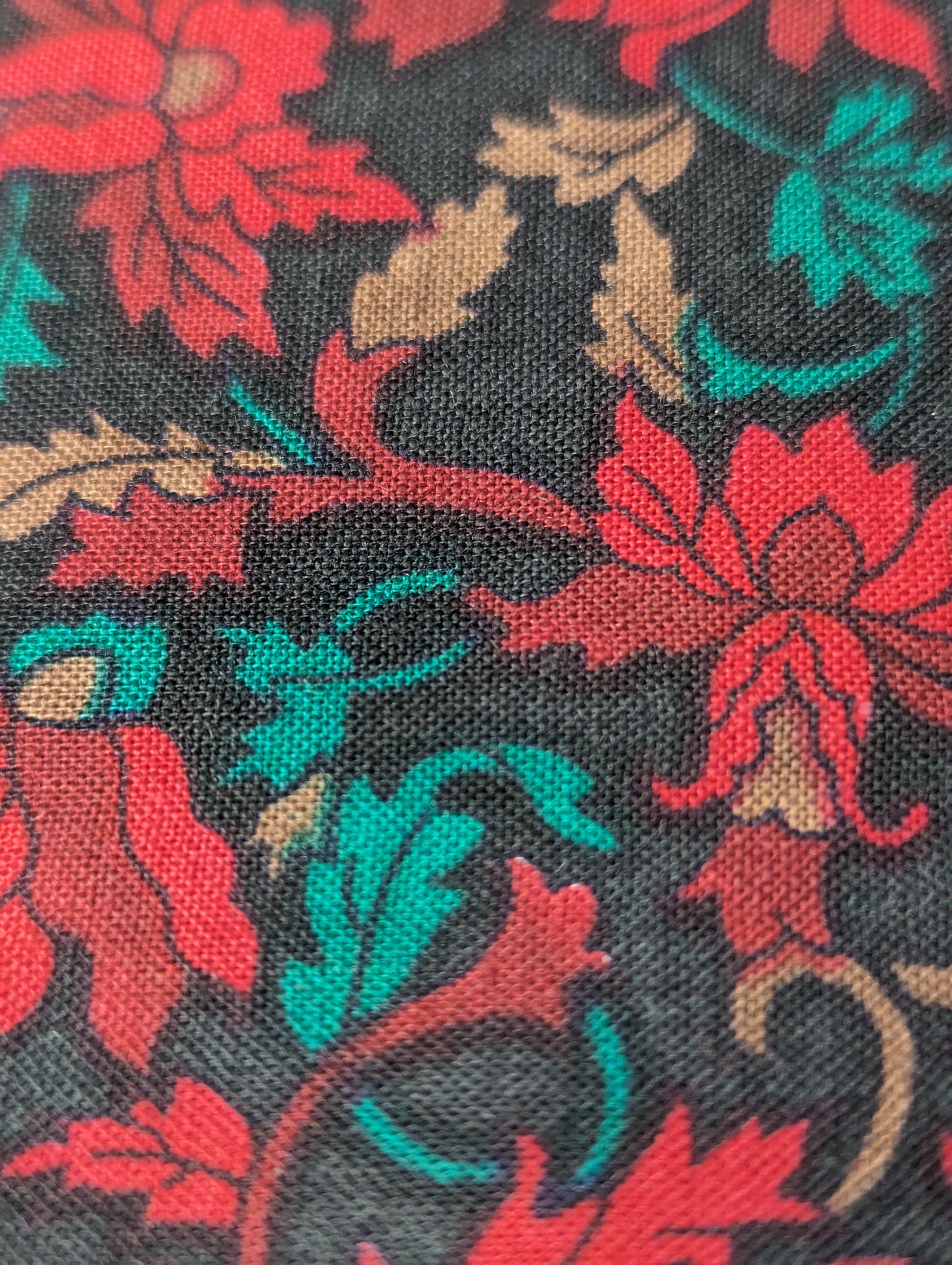 Windsor Collection by Hoffman California Red on Black Floral 45 x 1 Yard
