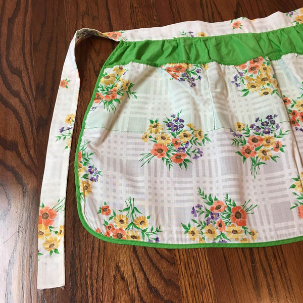 Vintage Kitchen Half Apron Green Floral 3 Pockets Tie Back