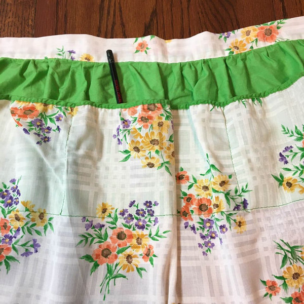 Vintage Kitchen Half Apron Green Floral 3 Pockets Tie Back