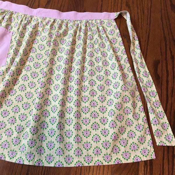 Vintage Kitchen Half Apron Purple and Green Hearts Floral One Pocket