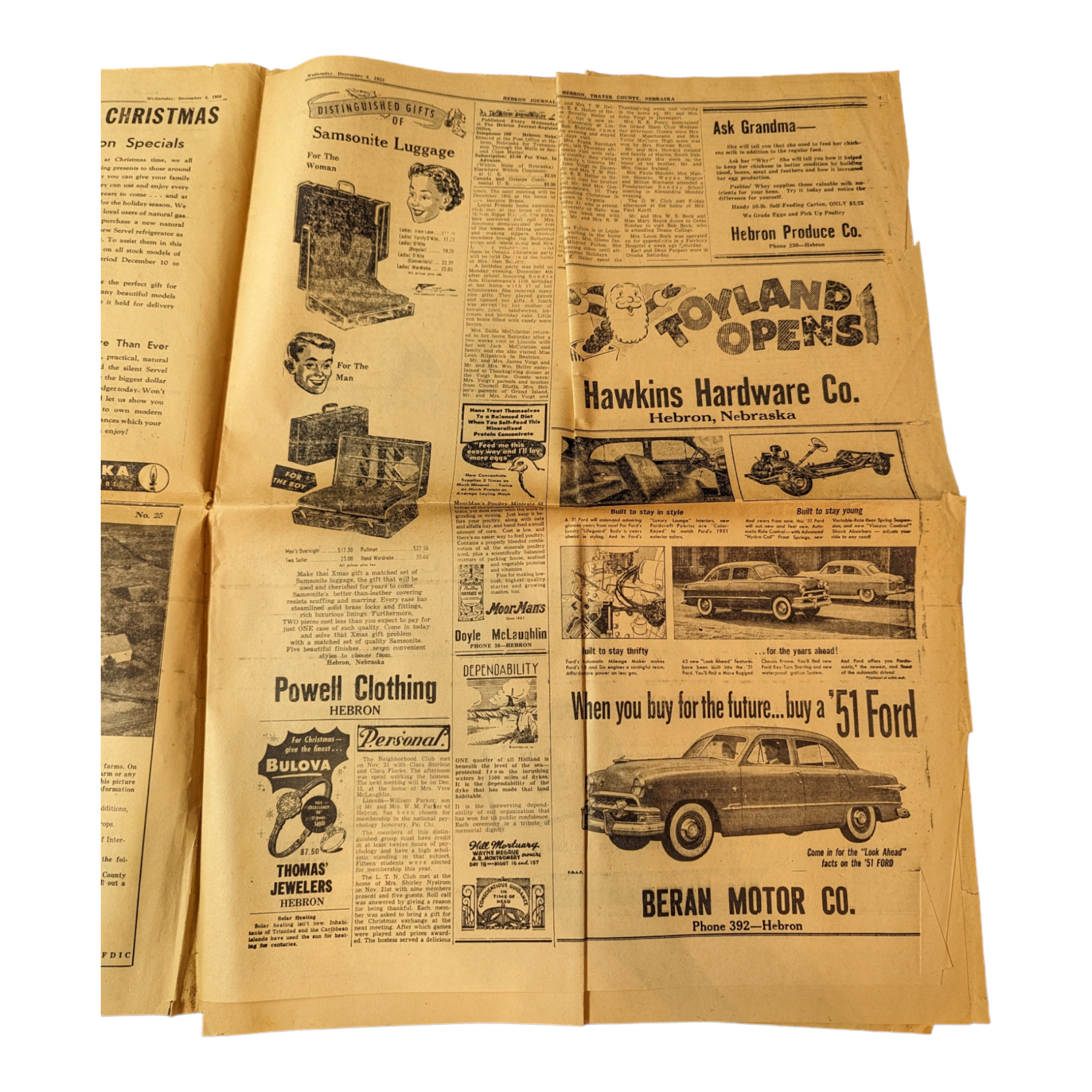 Vintage Hebron Nebraska Newspaper December 6, 1950 Santa Claus