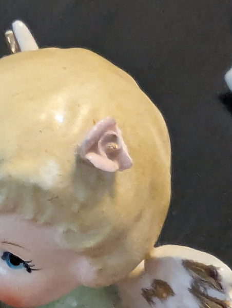 Vintage Friday Angel Ceramic Japan Figurine Spaghetti Trim