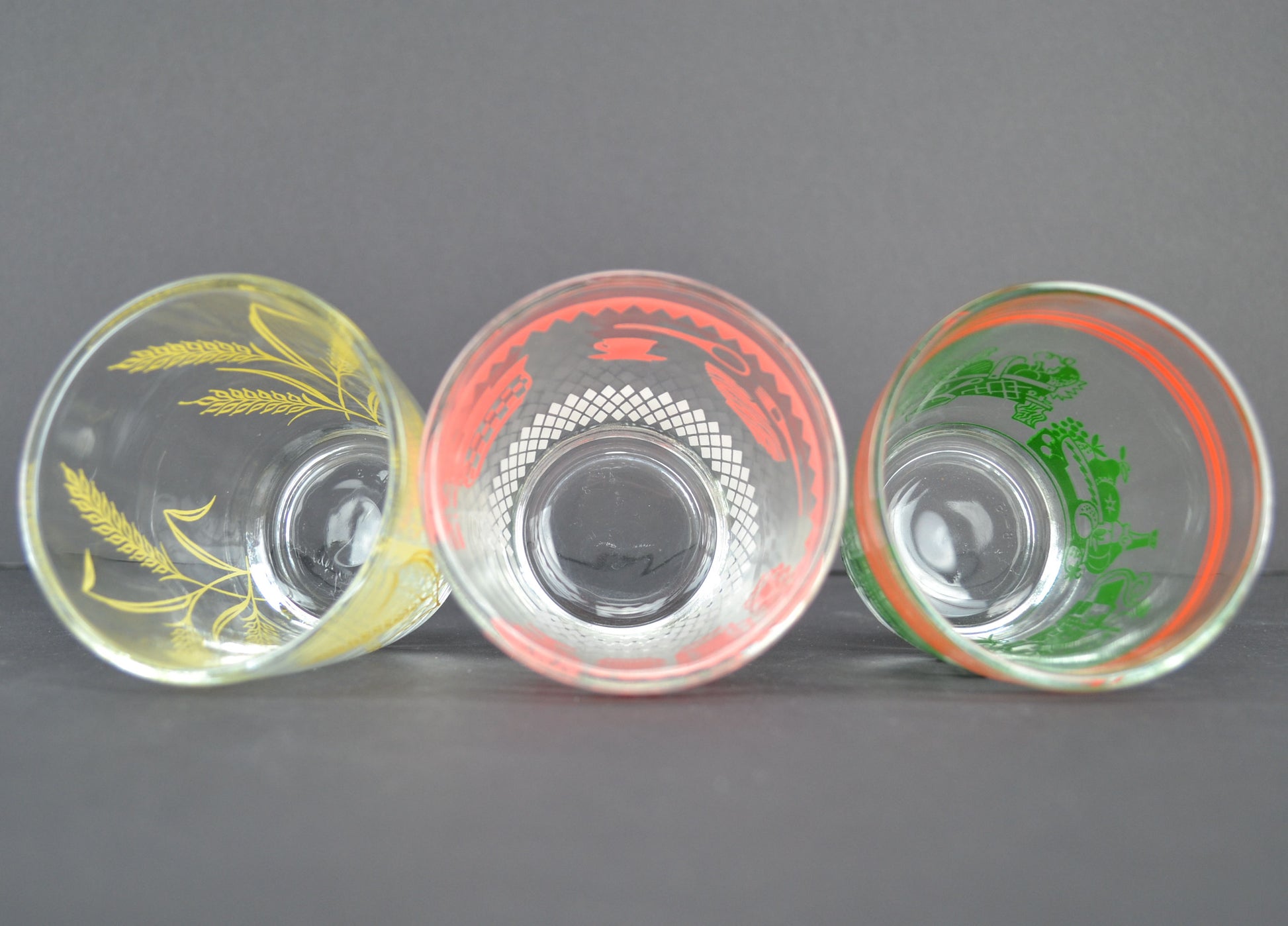Vintage Kitsch 8 Oz Glass Tumblers Set of 3 Pink Kitchen Green Food Yellow Wheat - Avid Vintage