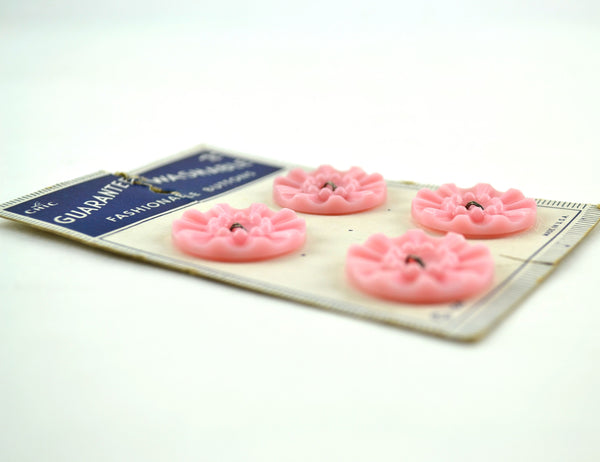 Vintage Le Chic Carded Buttons Pink Plastic Flower 4 on Card 106 - Avid Vintage