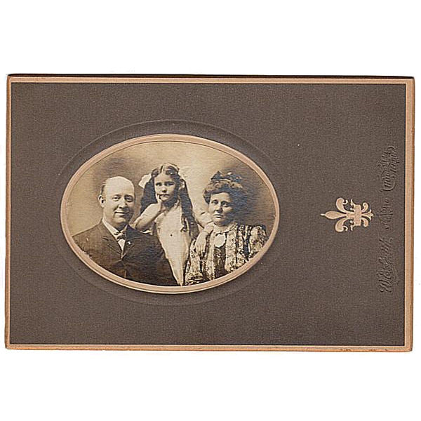 Hubbell Nebraska Antique 1890's Cabinet Photo John, Lou and Lila Woolsey, W E Smith Photographer - Avid Vintage