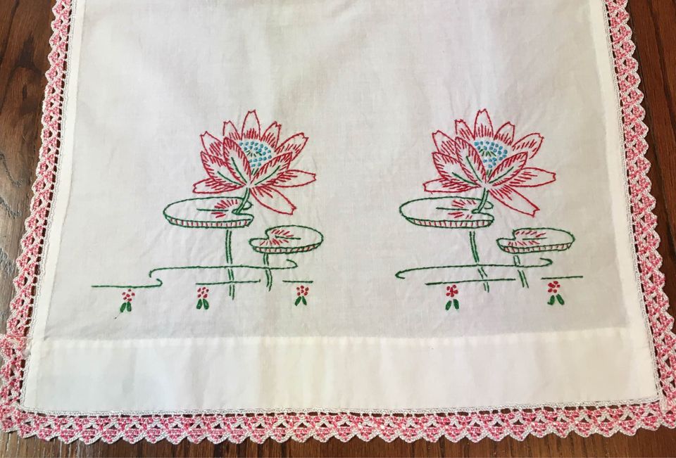 Vintage 1965 Hand Embroidered Dresser Scarf or Table Runner Lily Pads 40 x 13 - Avid Vintage