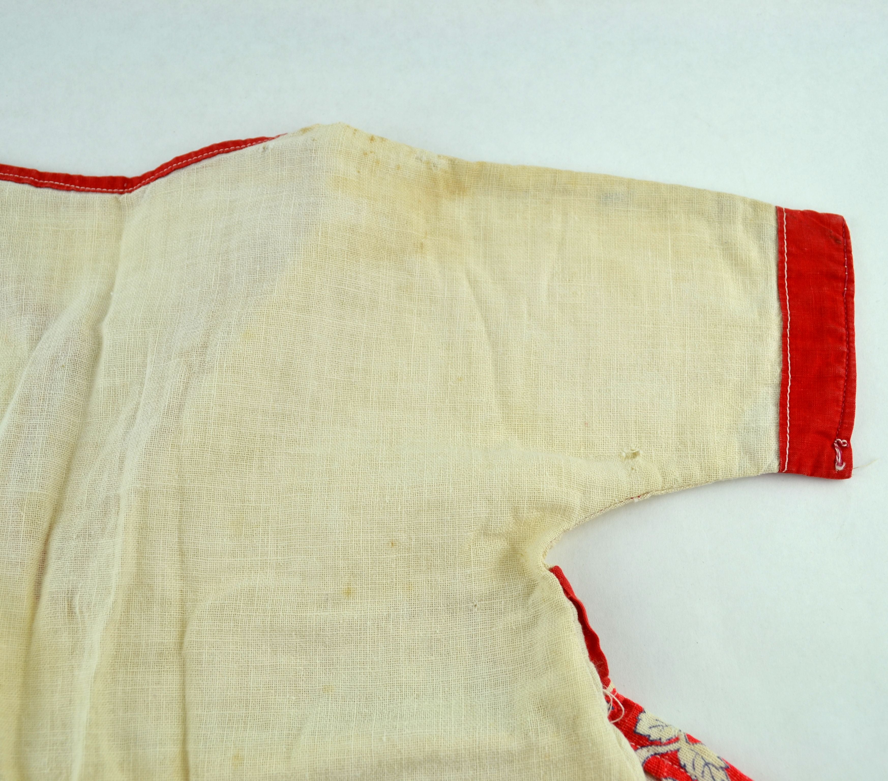 Vintage Clothes Pin Bag Holder Girls Dress Red Floral