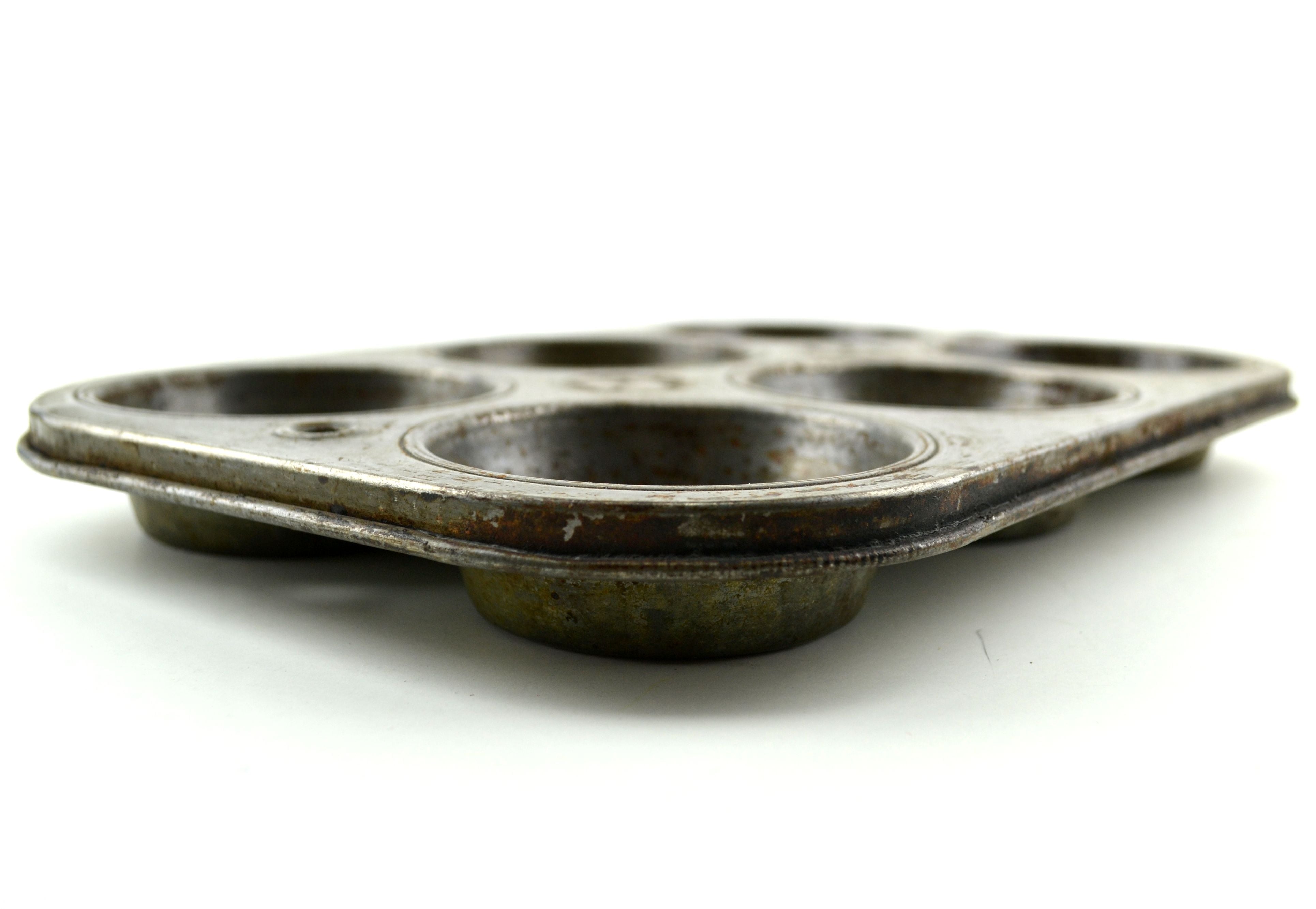 Vintage EKCO 6 Muffin Cupcake Chicago Baking Pan Tin Food Photography Prop - Avid Vintage