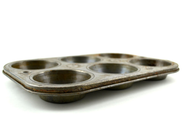 Vintage EKCO Chicago 6 Muffin Cupcake Baking Pan Tin 1 Inch Deep Cups