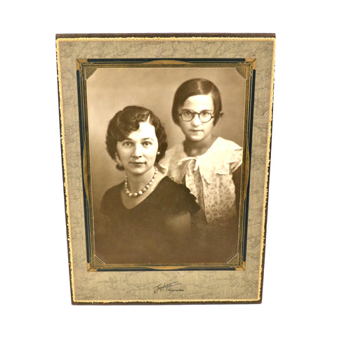 Vintage 1930s Photograph in Cardboard Photo Folder Frame Mother and Daughter - Avid Vintage