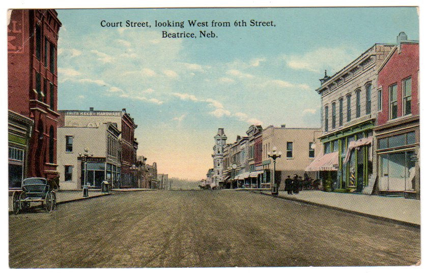 Vintage 1910s Beatrice Nebraska Postcard Court Street West Town View 1915 Postmark - Avid Vintage
