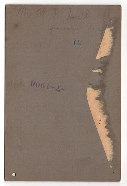 Antique 1900s Cabinet Card Photo Family Photograph Identified Mrs WH Hull - Avid Vintage