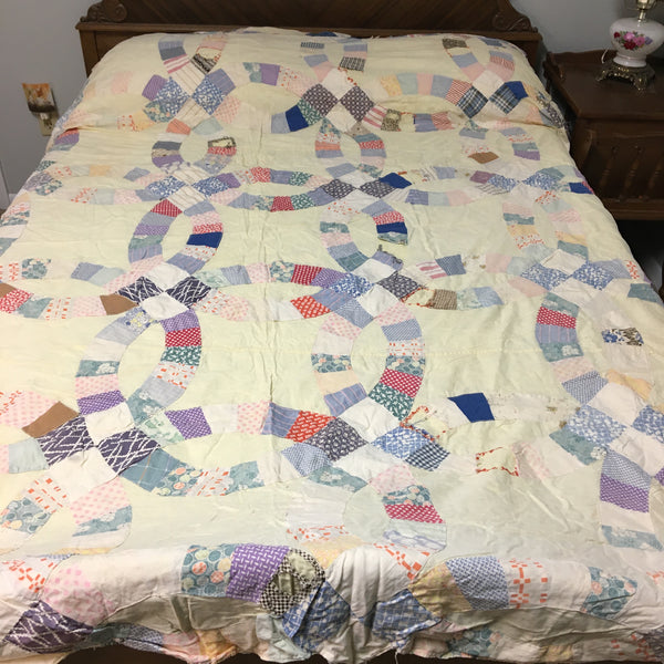 Vintage Quilt Top for Crafts Double Wedding Ring 77 x 95 Damaged