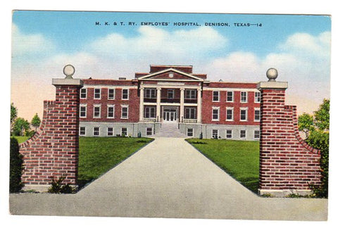Vintage Denison Texas Linen Postcard M. K. & T. Railroad Employee Hospital - Avid Vintage